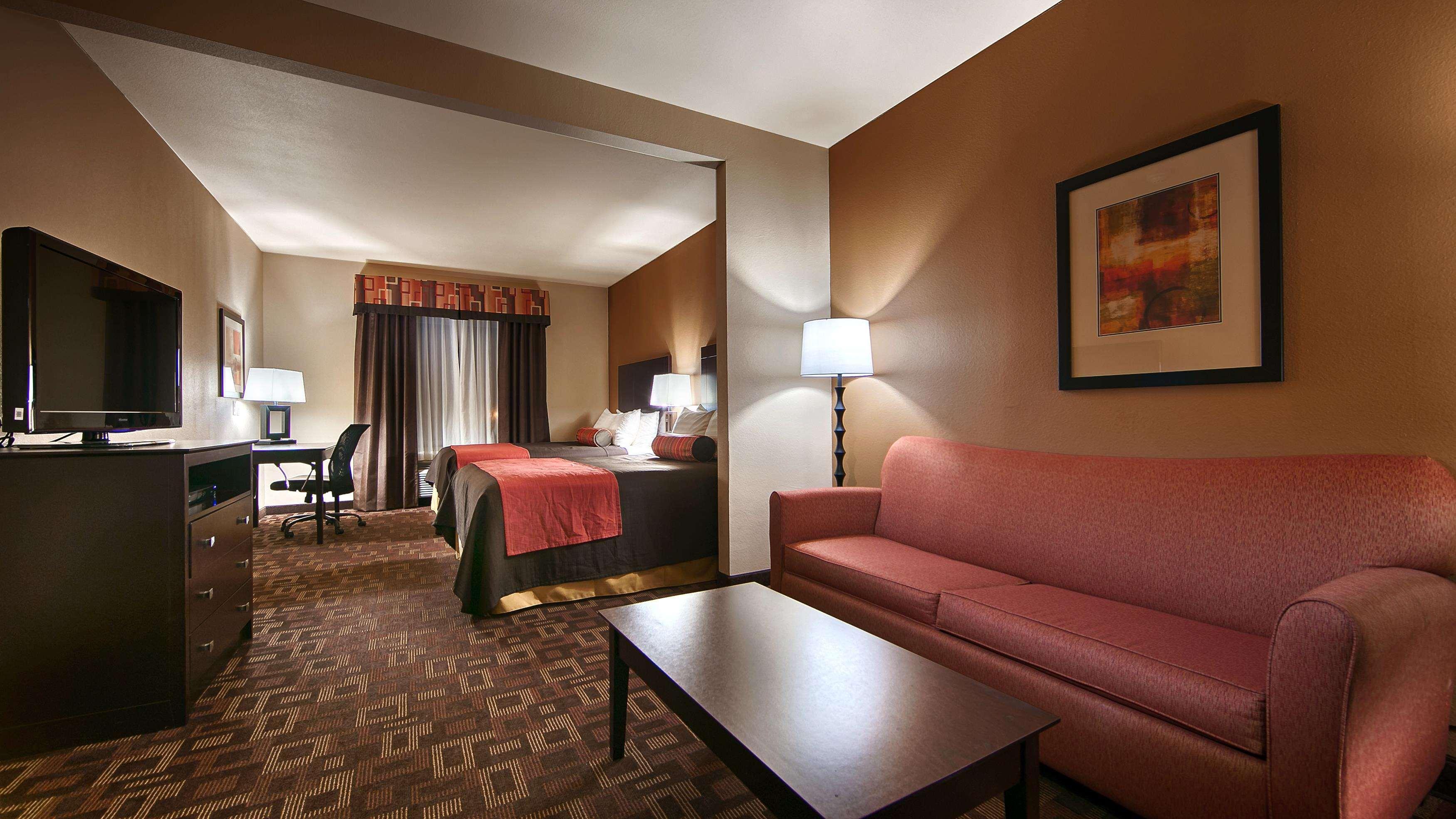 Best Western Plus Goliad Inn & Suites Extérieur photo
