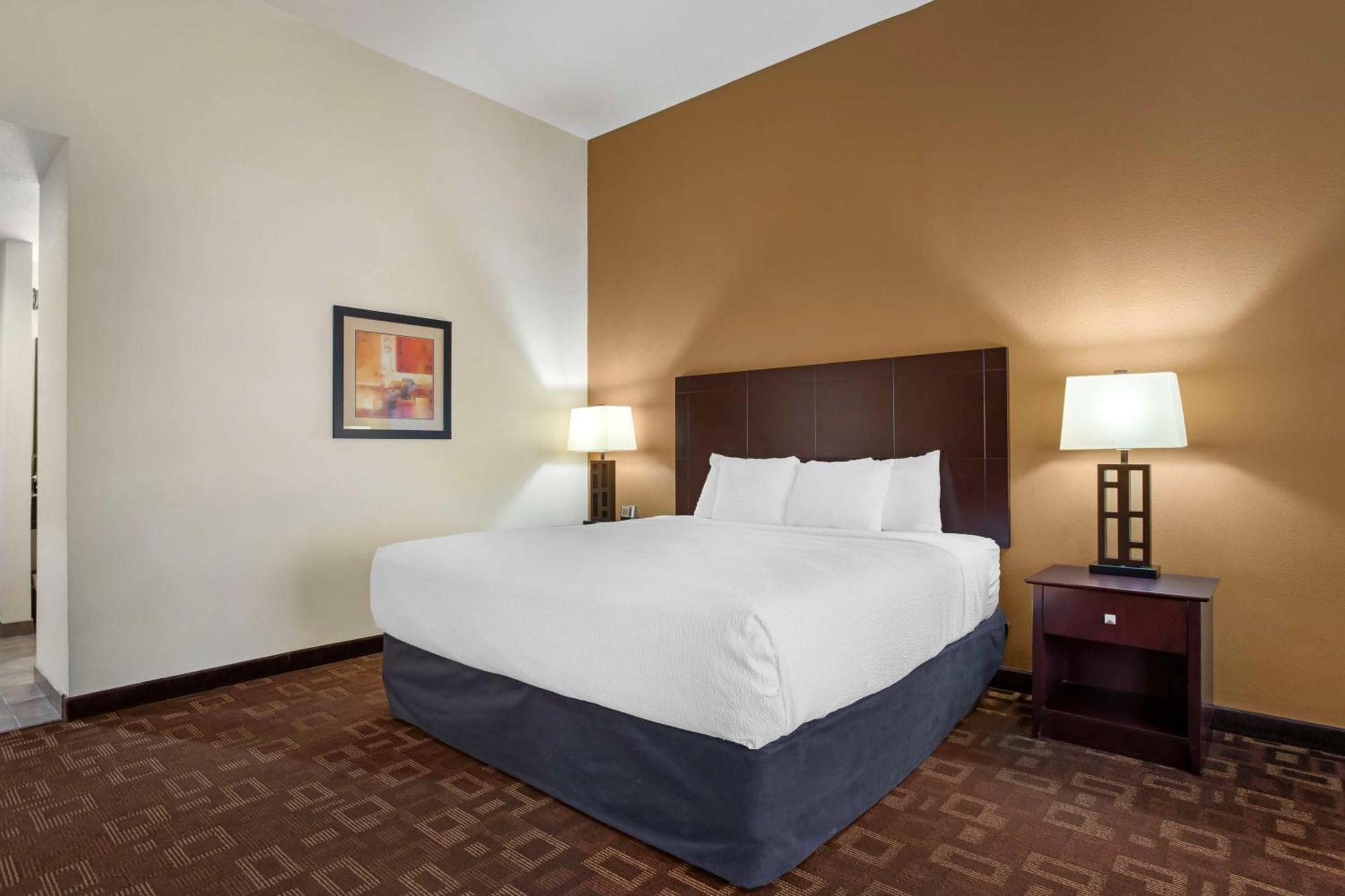 Best Western Plus Goliad Inn & Suites Extérieur photo